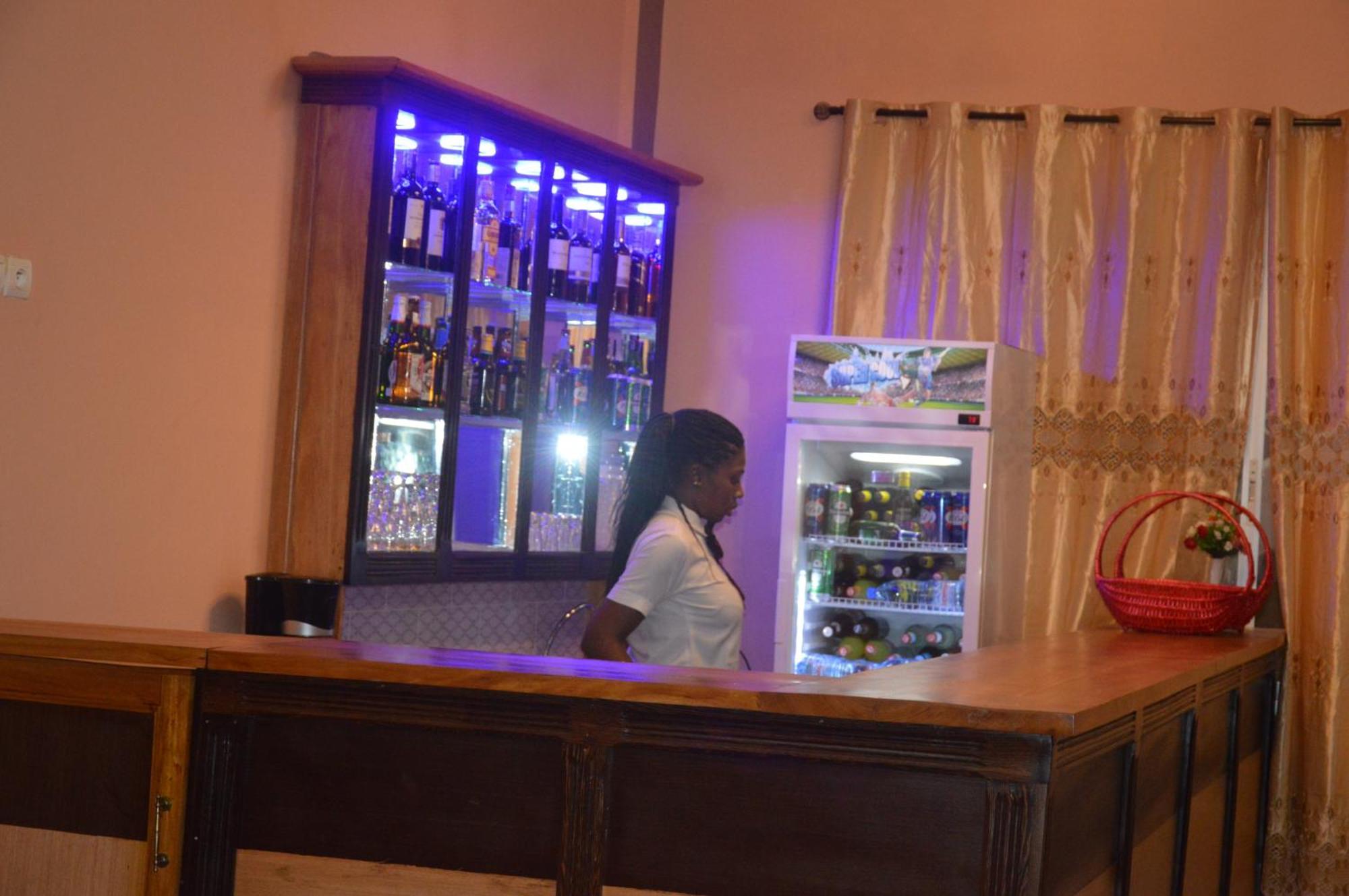 Nikita Hotel Yaoundé Εξωτερικό φωτογραφία
